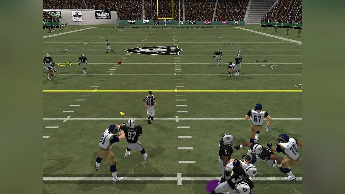 Скриншоты из Madden NFL 2003 (2002) / Картинка 9