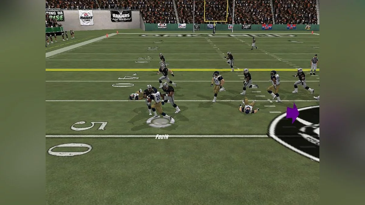 Скриншоты из Madden NFL 2003 (2002) / Картинка 27