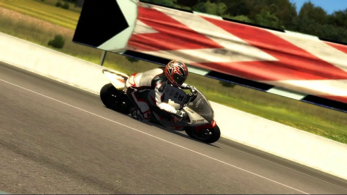 Скриншоты из MotoGP '06 / Картинка 27