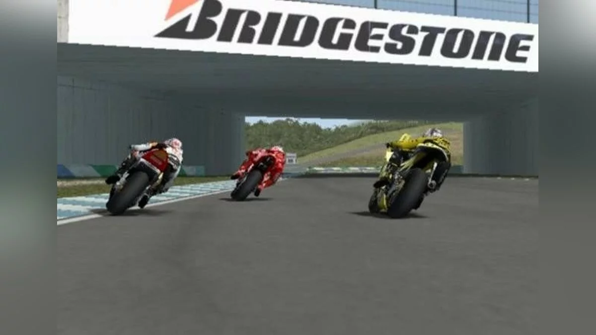 Скриншоты из MotoGP 07 / Картинка 25