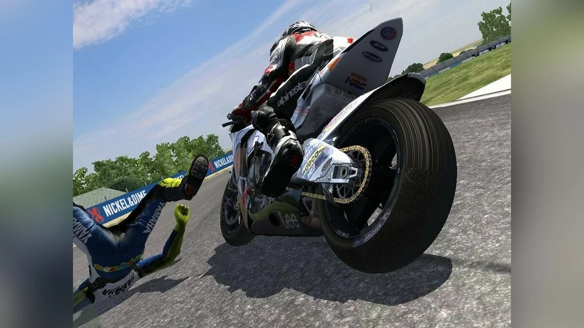 Скриншоты из MotoGP 07 / Картинка 65