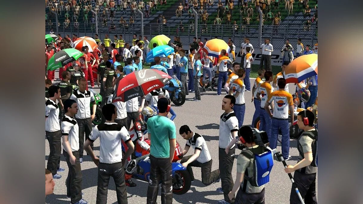 Скриншоты из MotoGP 07 / Картинка 81