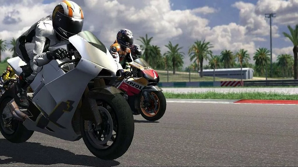 Скриншоты из MotoGP 07 / Картинка 89