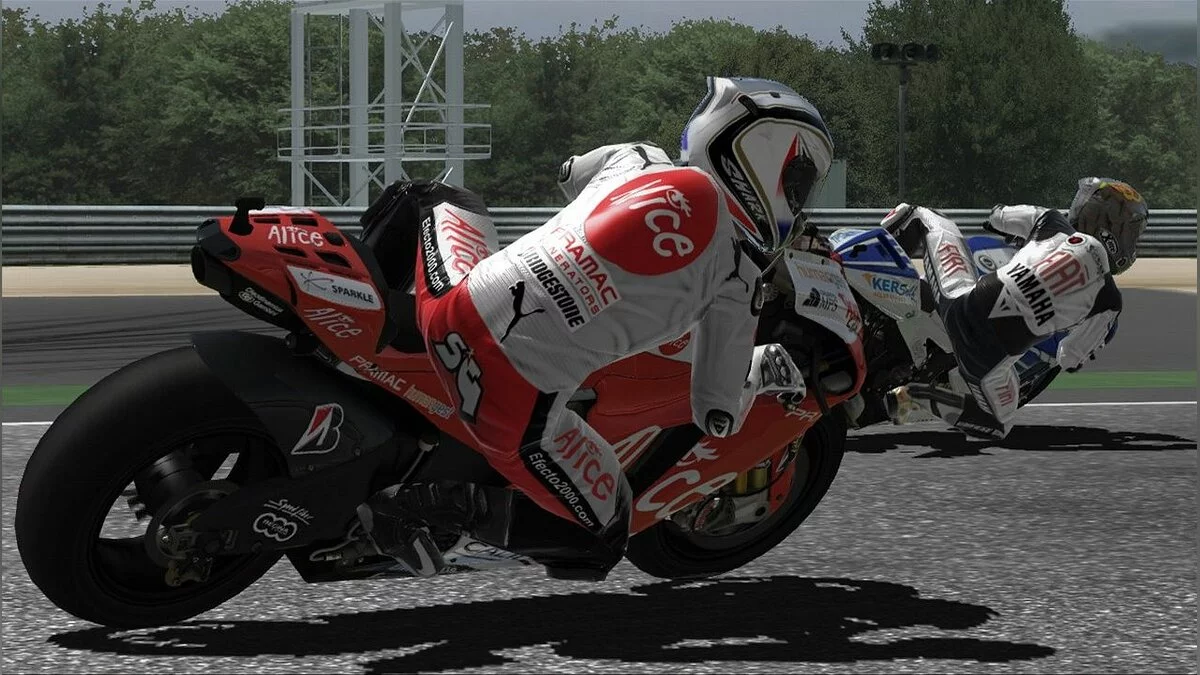 Скриншоты из MotoGP 08 / Картинка 11