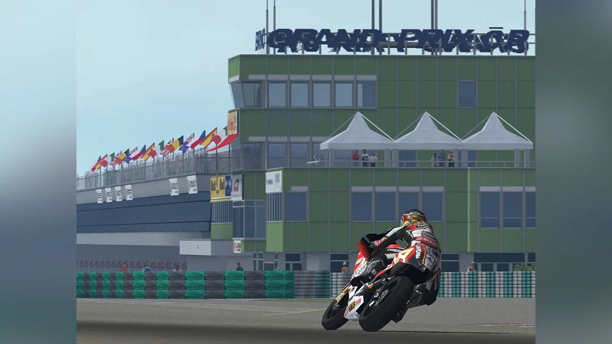 Скриншоты из MotoGP 08 / Картинка 103