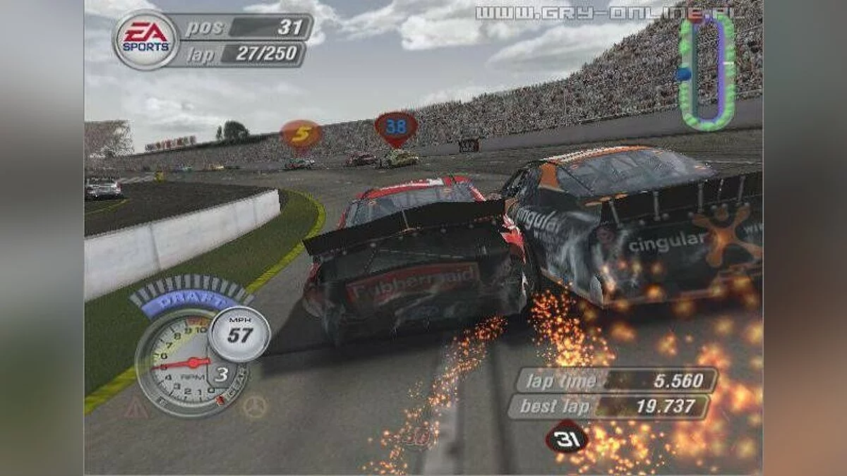 Скриншоты из NASCAR Thunder 2004 / Картинка 16