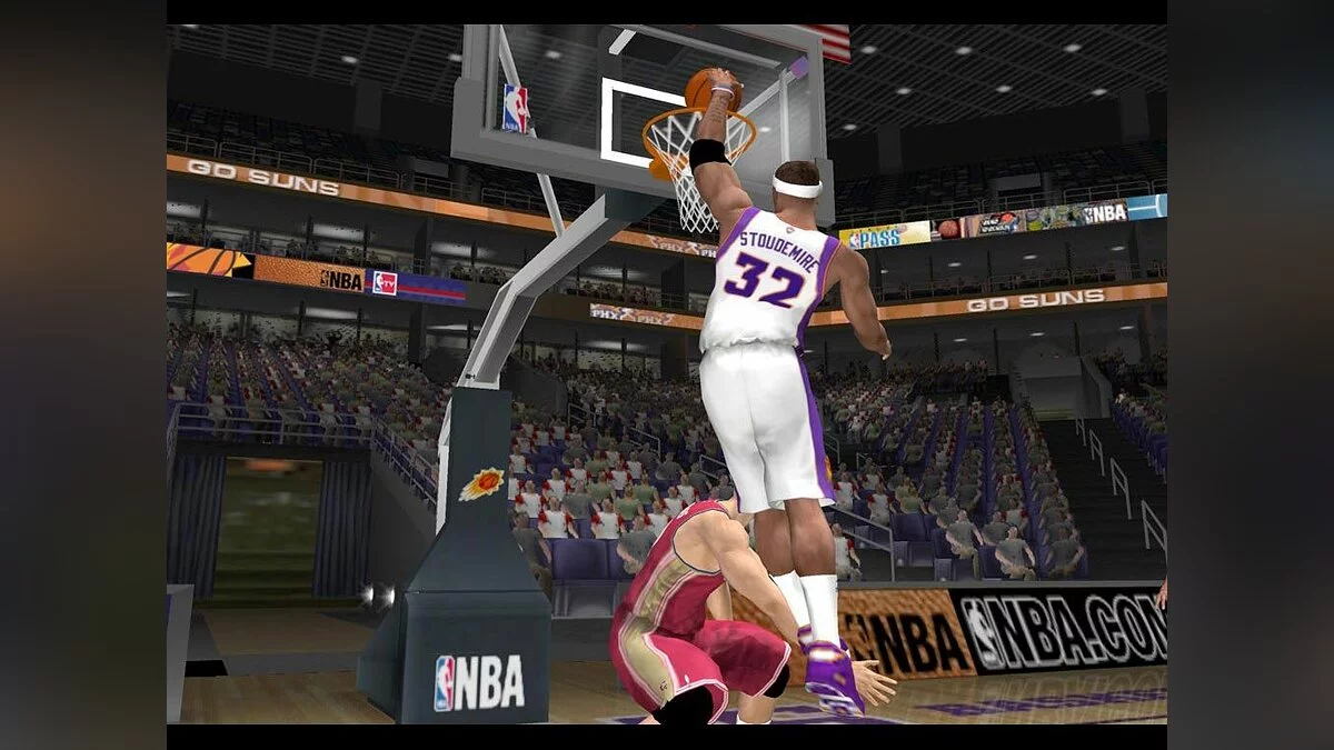 Скриншоты из NBA 06 (2005) / Картинка 47