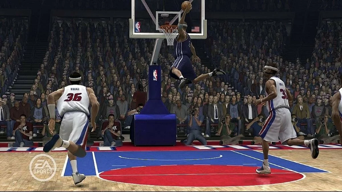 Скриншоты из NBA Live 07 / Картинка 25