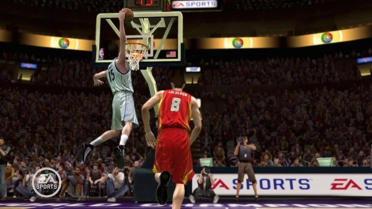 Скриншоты из NBA Live 08 / Картинка 26