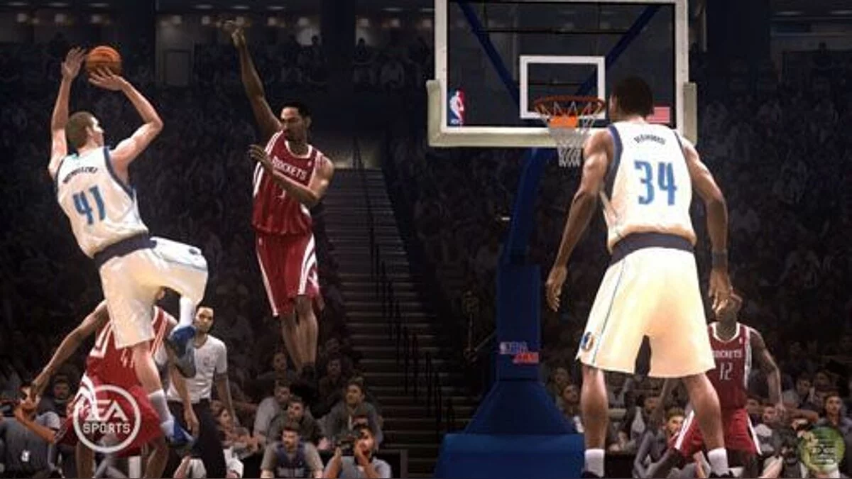 Скриншоты из NBA Live 08 / Картинка 16