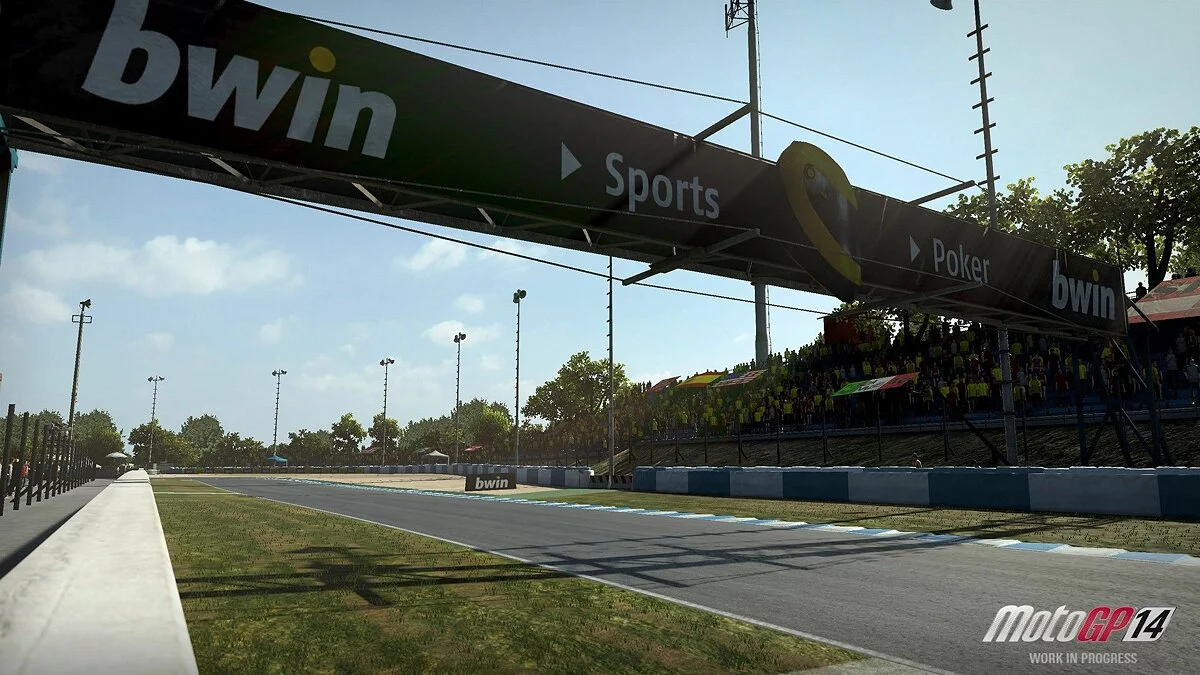 Скриншоты из MotoGP 14 / Картинка 3