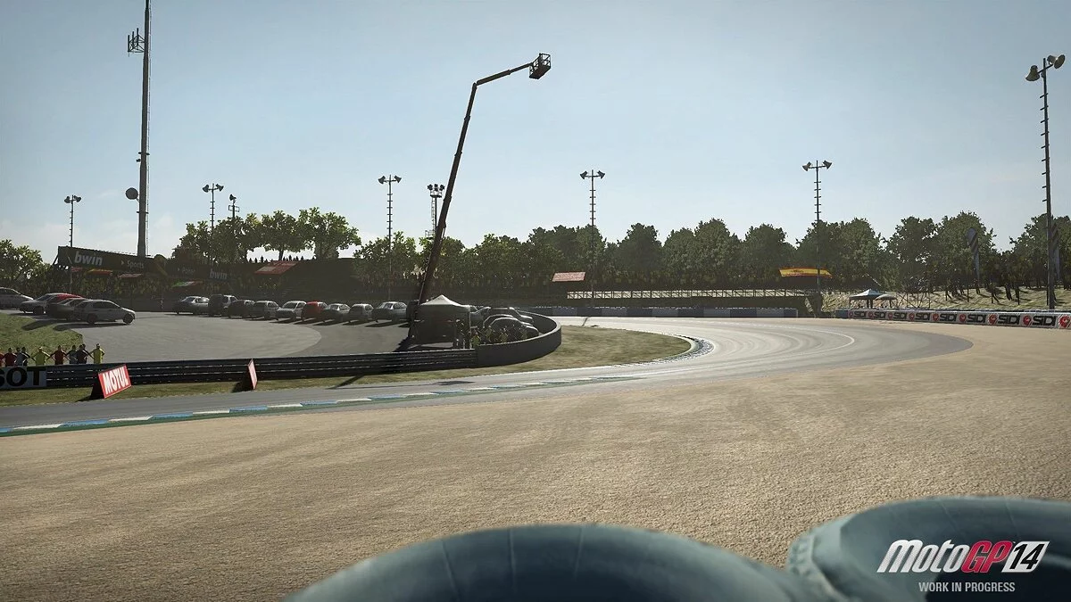 Скриншоты из MotoGP 14 / Картинка 8