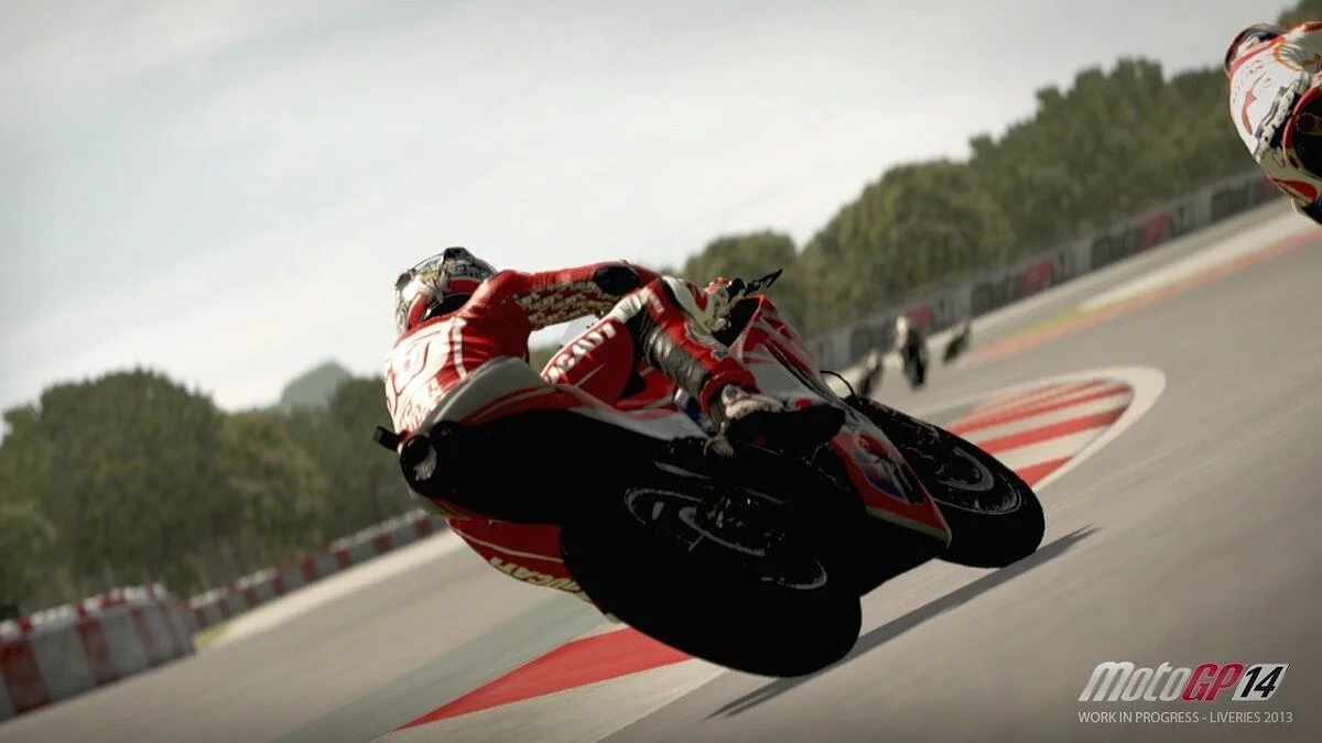 Скриншоты из MotoGP 14 / Картинка 13