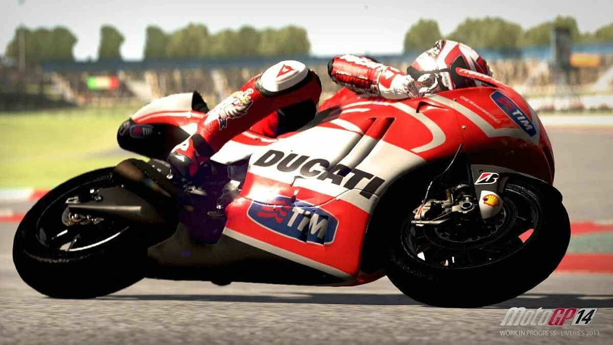 Скриншоты из MotoGP 14 / Картинка 14
