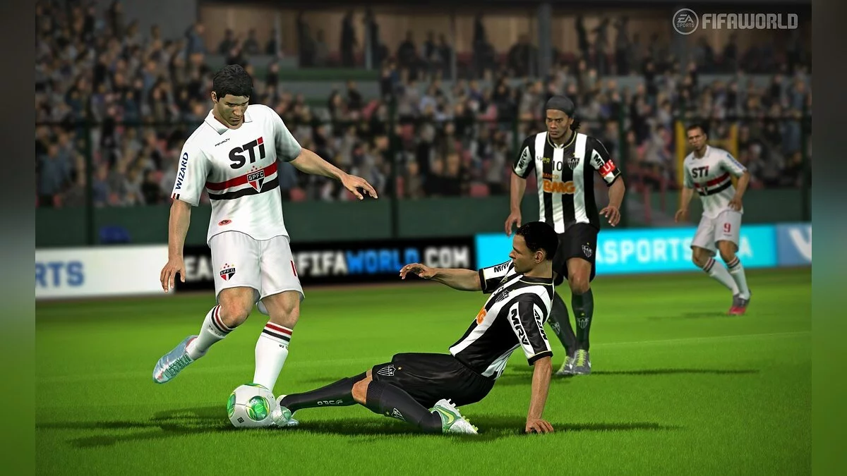 Скриншоты из FIFA World / Картинка 3