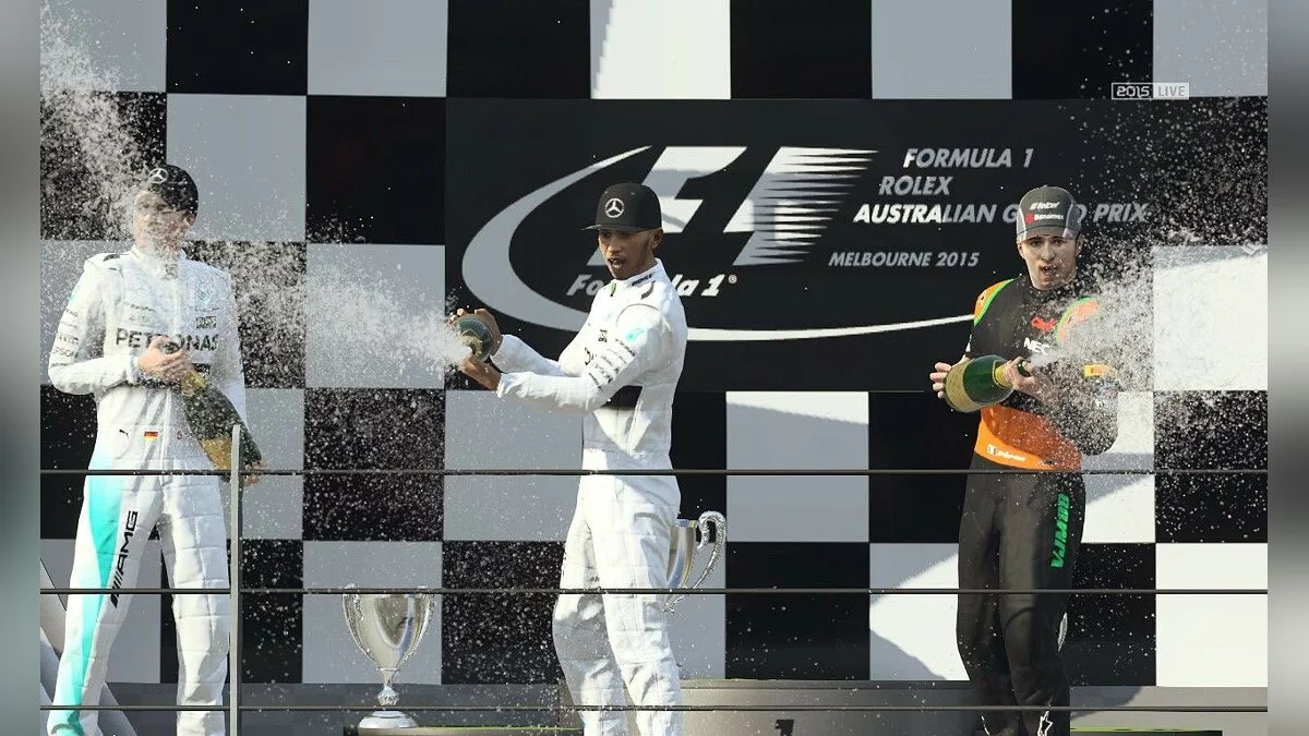 Скриншоты из F1 2015 / Картинка 31