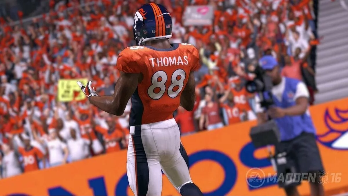 Скриншоты из Madden NFL 16 / Картинка 9