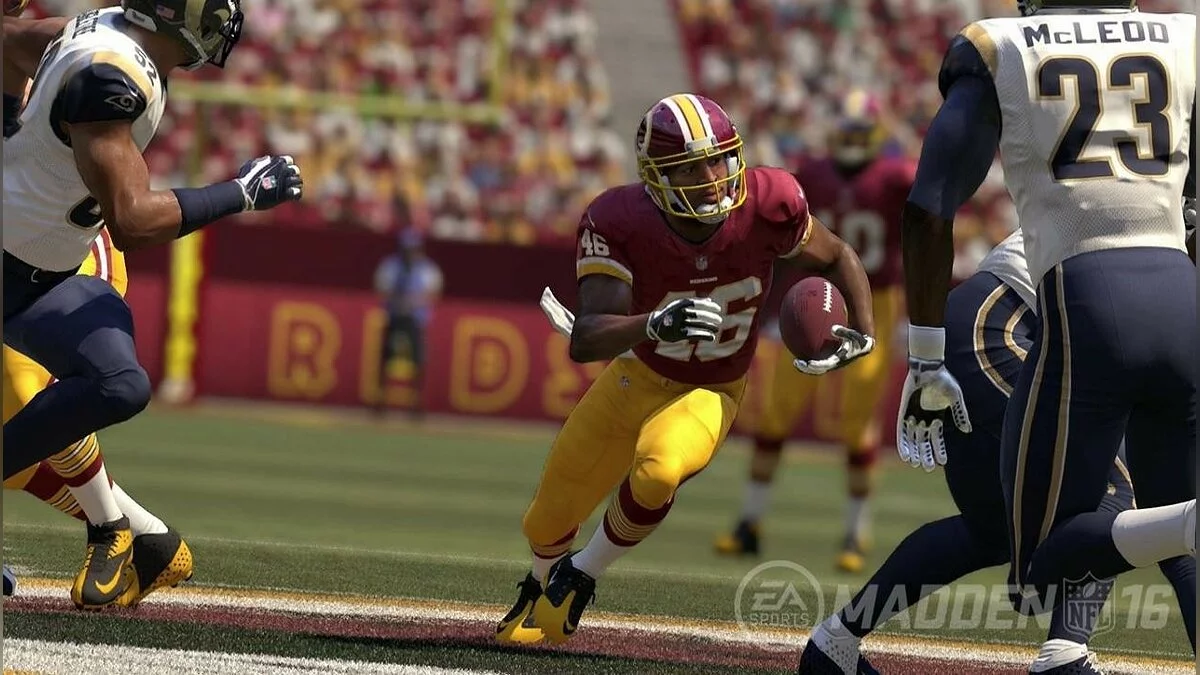 Скриншоты из Madden NFL 16 / Картинка 21