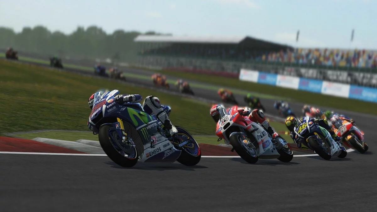 Скриншоты из MotoGP 15 / Картинка 14