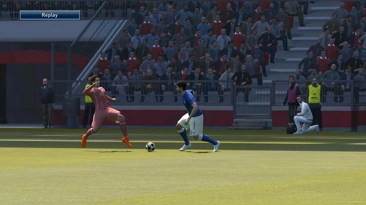 Скриншоты из Pro Evolution Soccer 2016 / Картинка 29