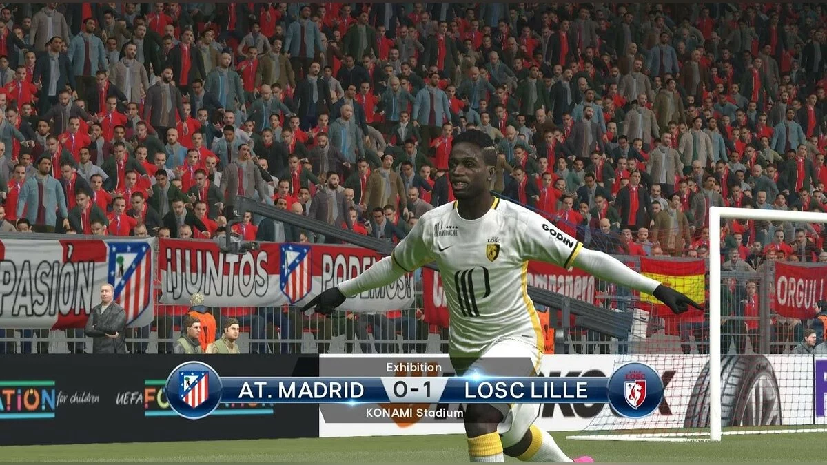 Скриншоты из Pro Evolution Soccer 2016 / Картинка 36