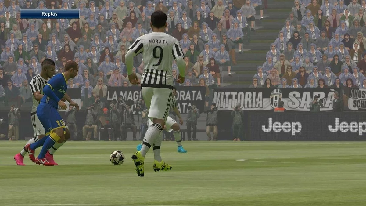 Скриншоты из Pro Evolution Soccer 2016 / Картинка 44