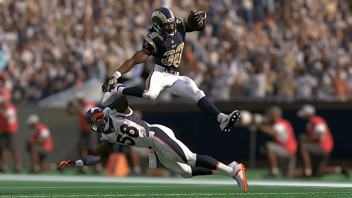 Скриншоты из Madden NFL 17 / Картинка 2
