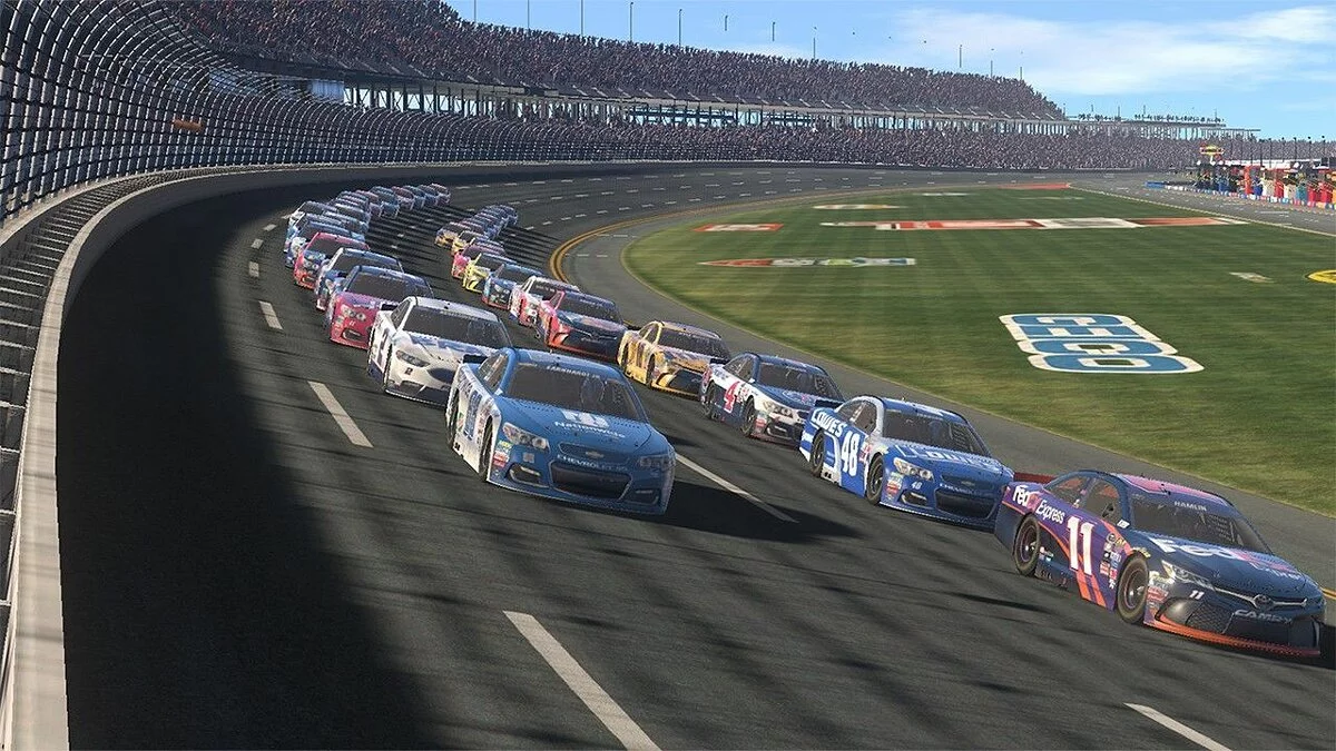 Скриншоты из NASCAR Heat Evolution / Картинка 17