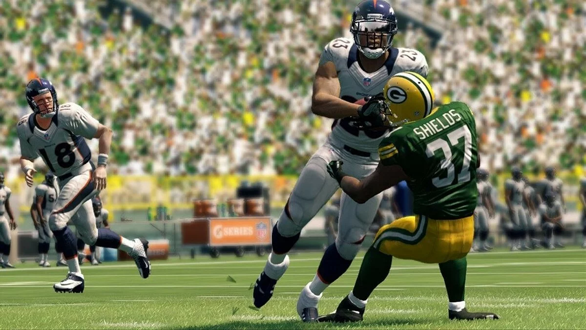Скриншоты из Madden NFL 25 (2013) / Картинка 27