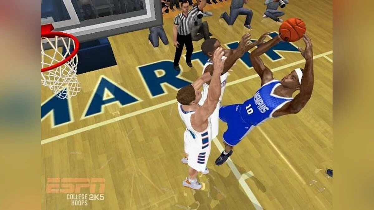 Скриншоты из ESPN College Hoops 2K5 / Картинка 7