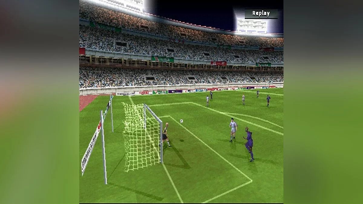 Скриншоты из FIFA Soccer 2003 / Картинка 82