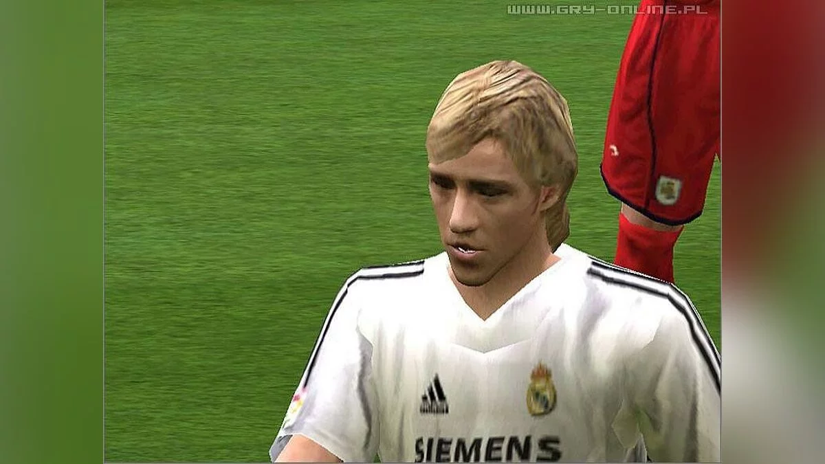 Скриншоты из FIFA Soccer 2005 / Картинка 11