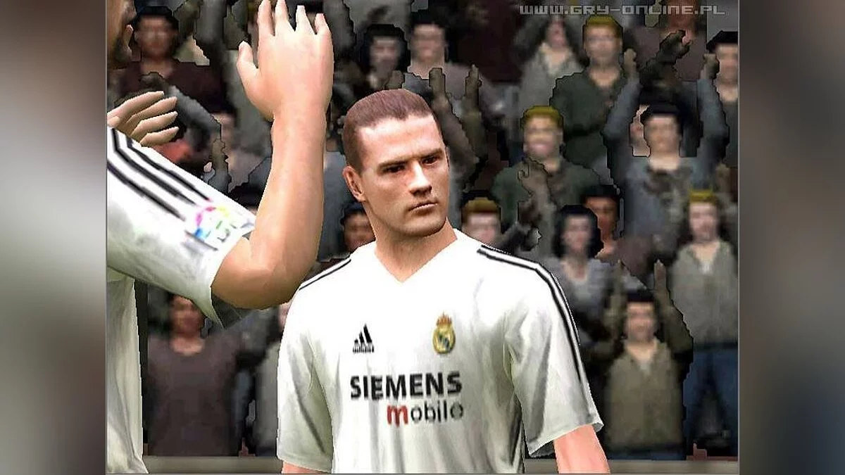 Скриншоты из FIFA Soccer 2005 / Картинка 12
