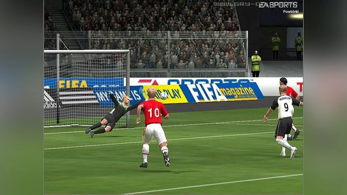 Скриншоты из FIFA Soccer 2005 / Картинка 23