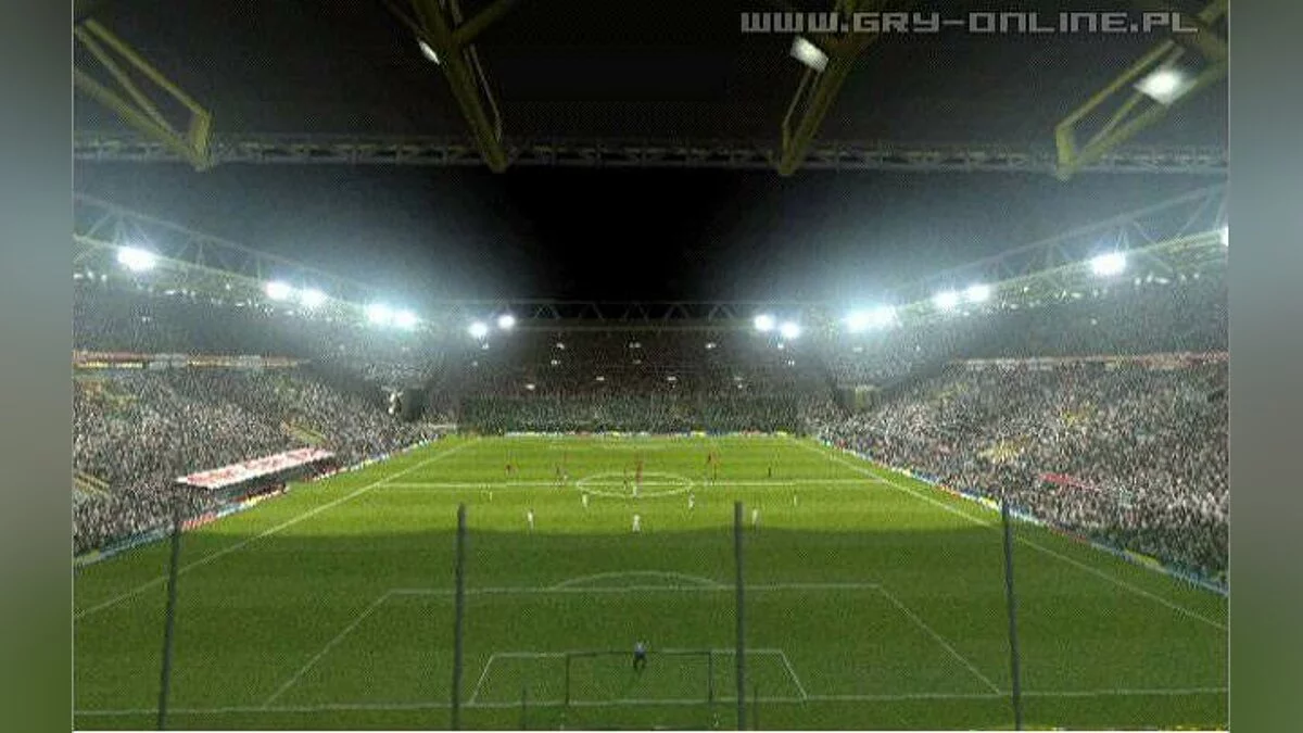 Скриншоты из FIFA Soccer 2005 / Картинка 33