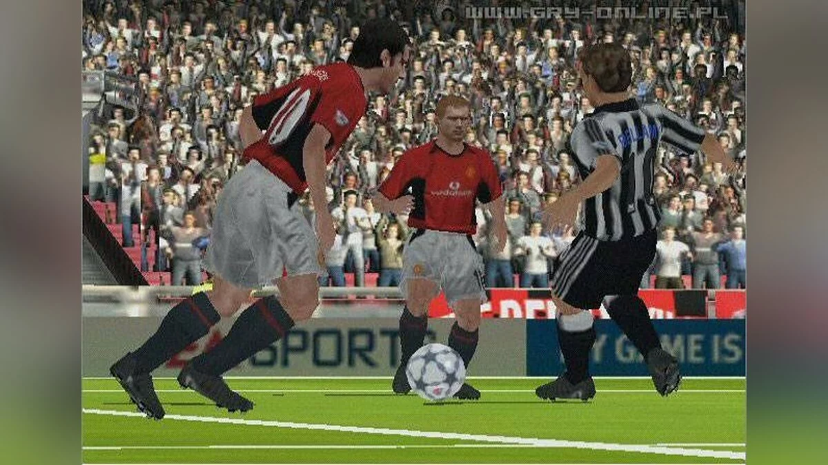 Скриншоты из FIFA Soccer 2005 / Картинка 66