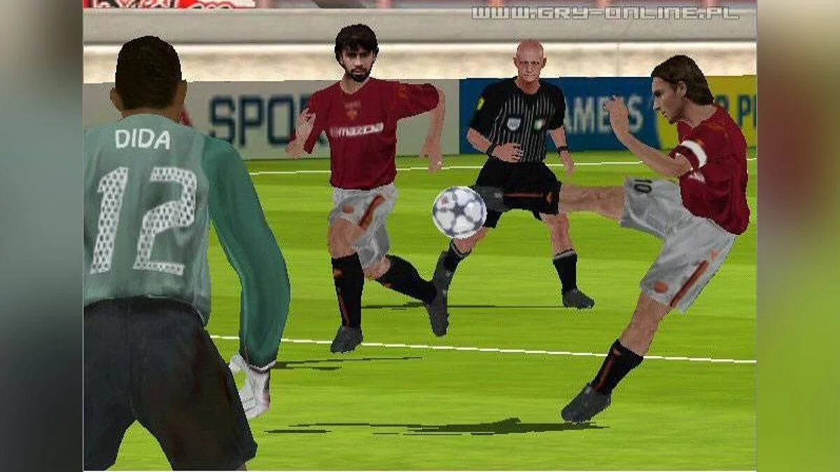 Скриншоты из FIFA Soccer 2005 / Картинка 67