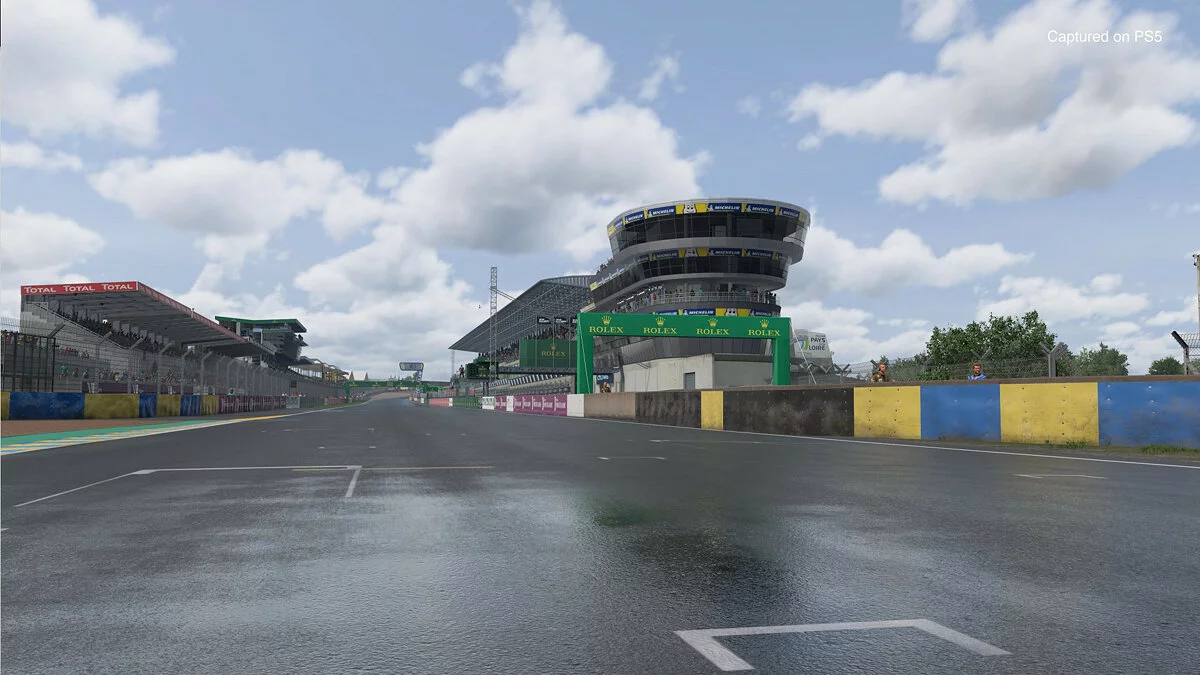 Скриншоты из Gran Turismo 7 / Картинка 47