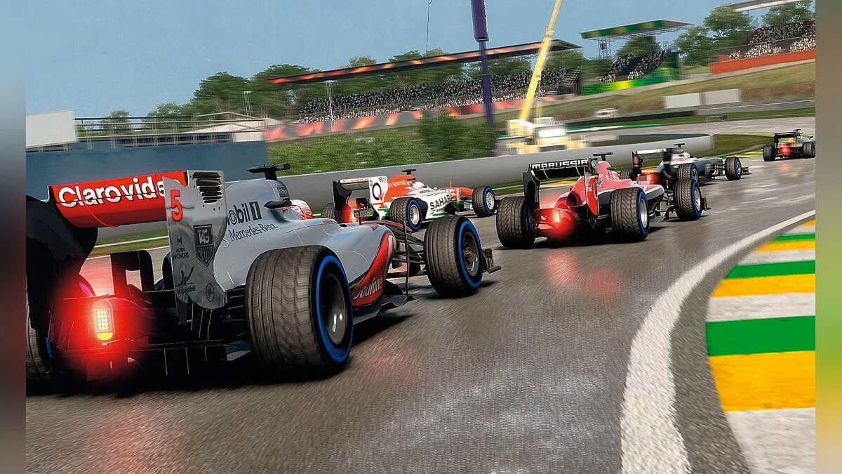 Скриншоты из F1 2013 / Картинка 25