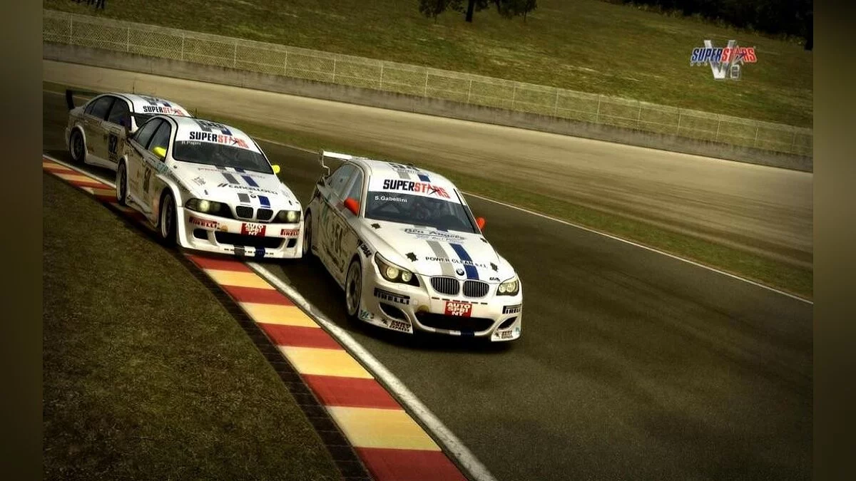 Скриншоты из Superstars V8 Racing / Картинка 12