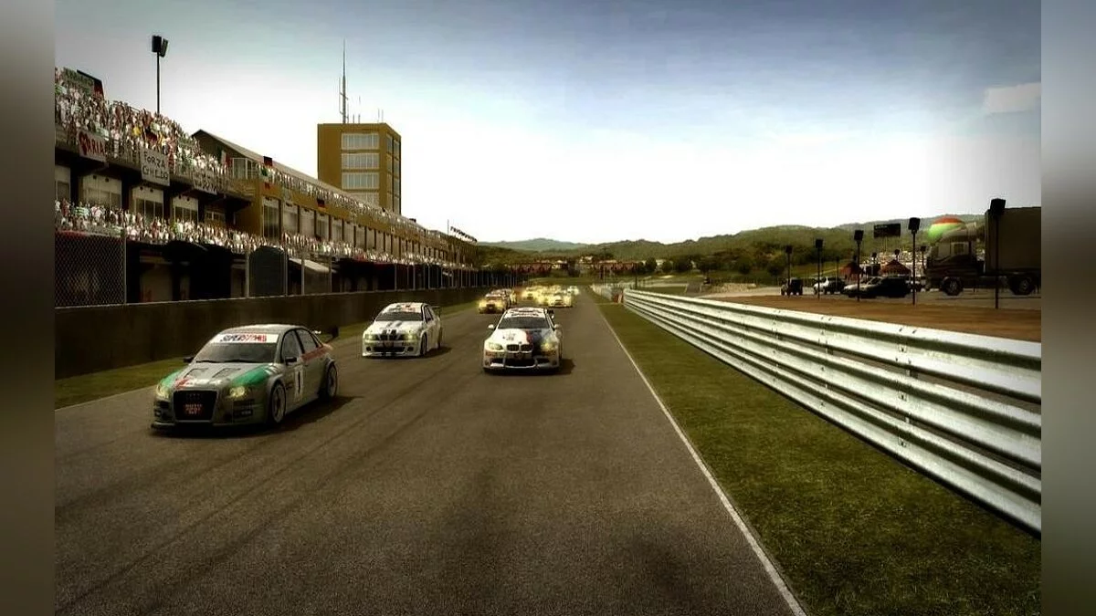 Скриншоты из Superstars V8 Racing / Картинка 32