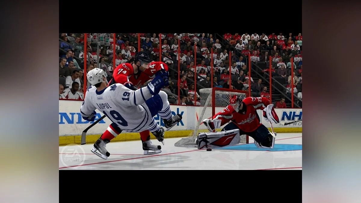 Скриншоты из NHL 13 / Картинка 7