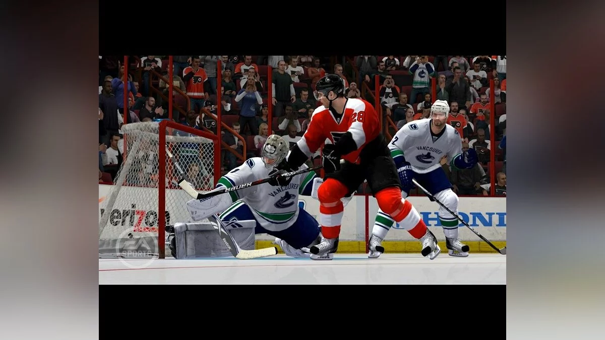 Скриншоты из NHL 13 / Картинка 16