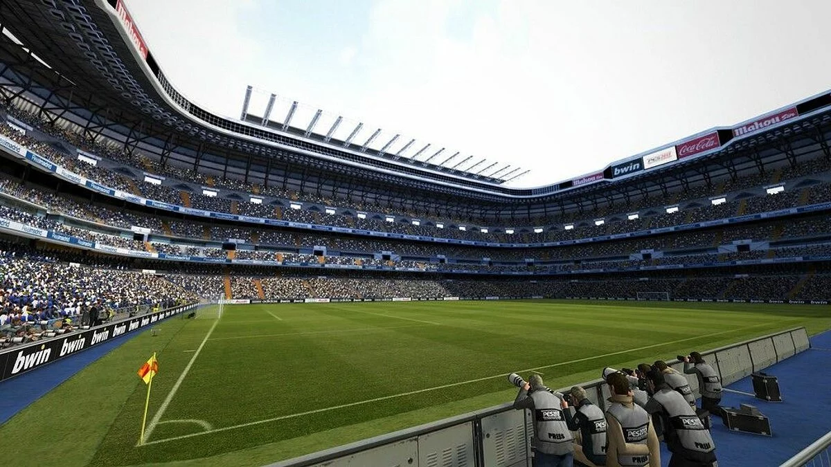 Скриншоты из Pro Evolution Soccer 2013 / Картинка 18