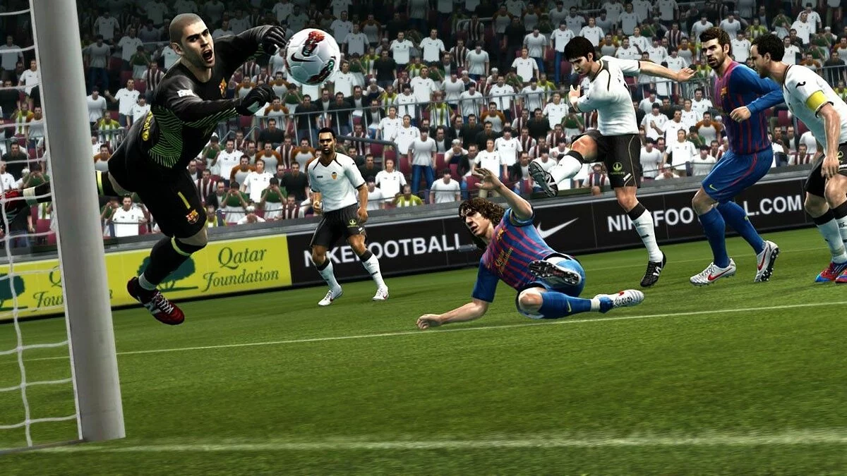 Скриншоты из Pro Evolution Soccer 2013 / Картинка 36