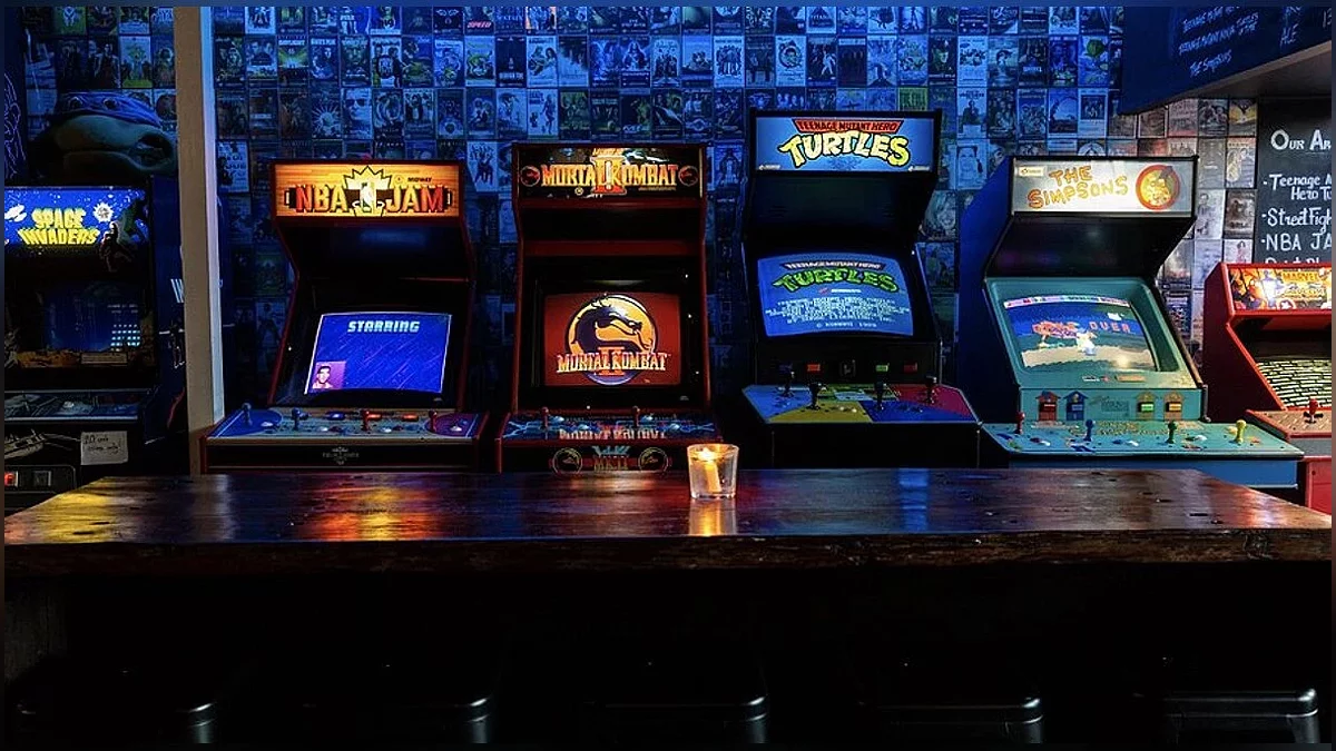 Arcade Bar