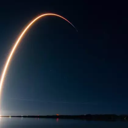 SpaceX Илона Маска открыла бронирование полетов на МКС, орбиту Земли, Луну и Марс