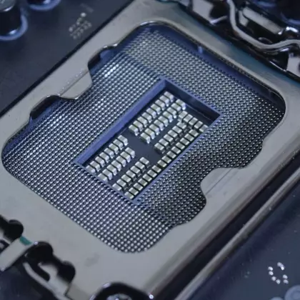 Intel переведет процессоры на новый сокет в 2026 году