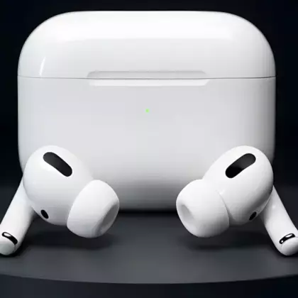 Не только AirPods Pro 3 — Apple уточнила, какие еще модели наушников получат функцию синхронного перевода