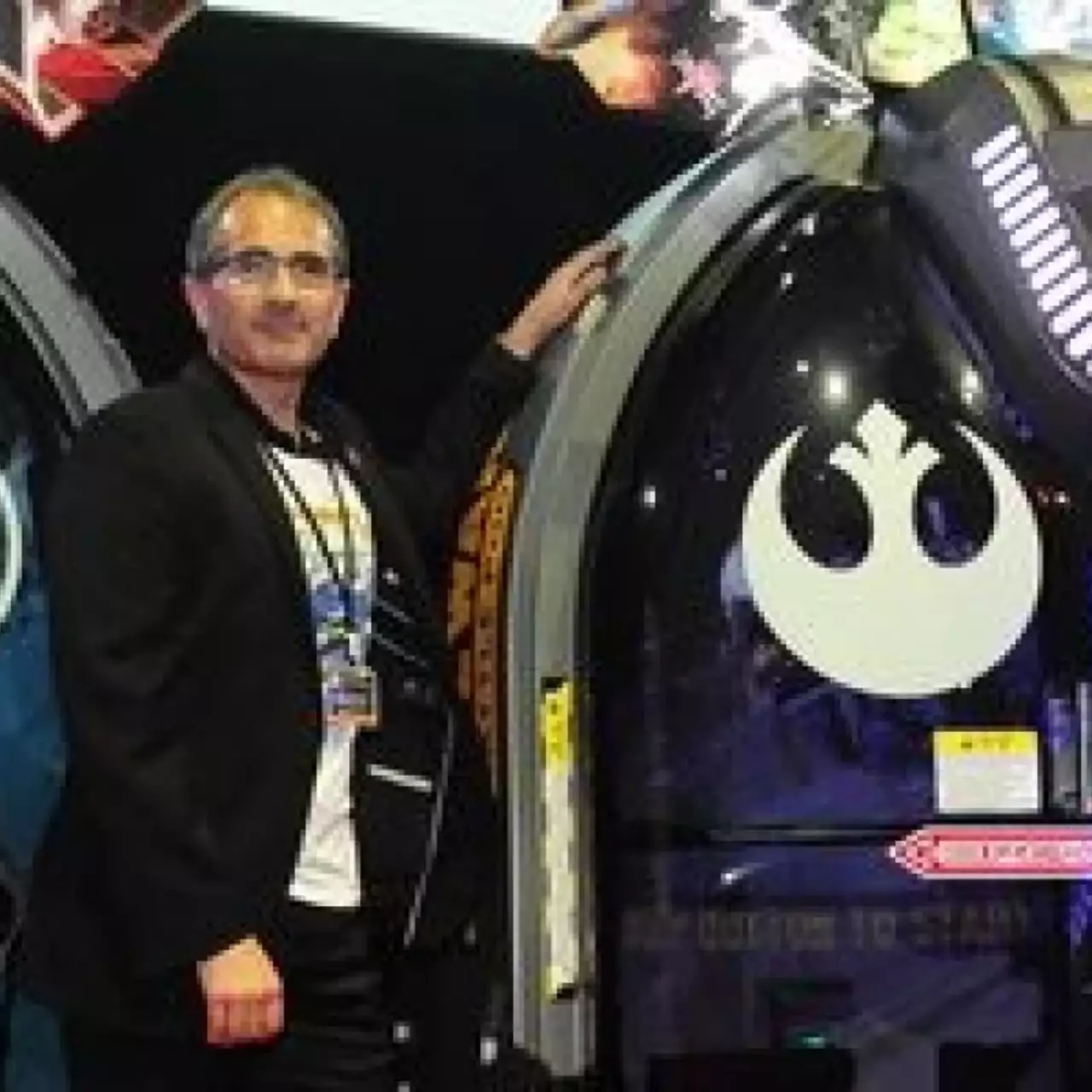 Star Wars Battle Pod позволит погрузиться в кабину истребителя из «Звёздных войн»